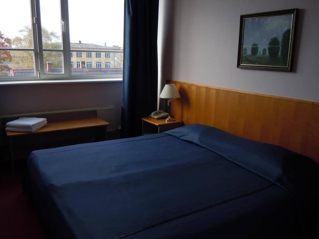 Centrum Hotel Viljandi Eksteriør billede