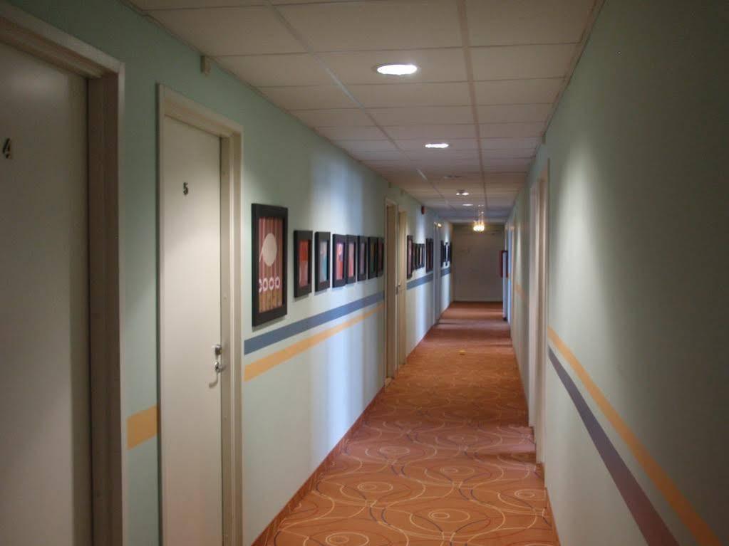 Centrum Hotel Viljandi Eksteriør billede