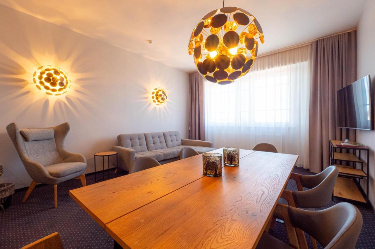 Centrum Hotel Viljandi Eksteriør billede