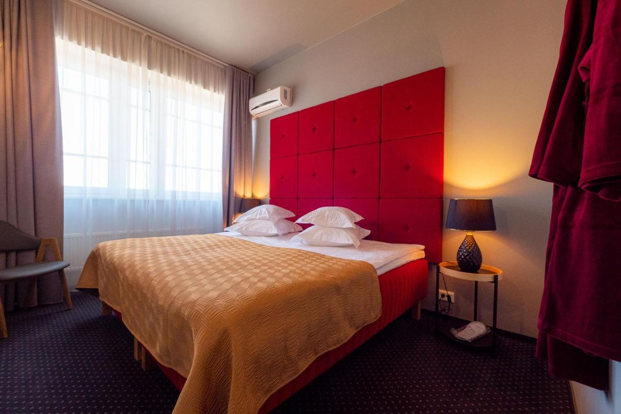 Centrum Hotel Viljandi Eksteriør billede