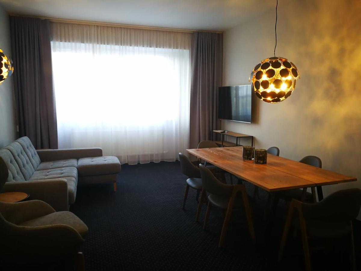 Centrum Hotel Viljandi Eksteriør billede