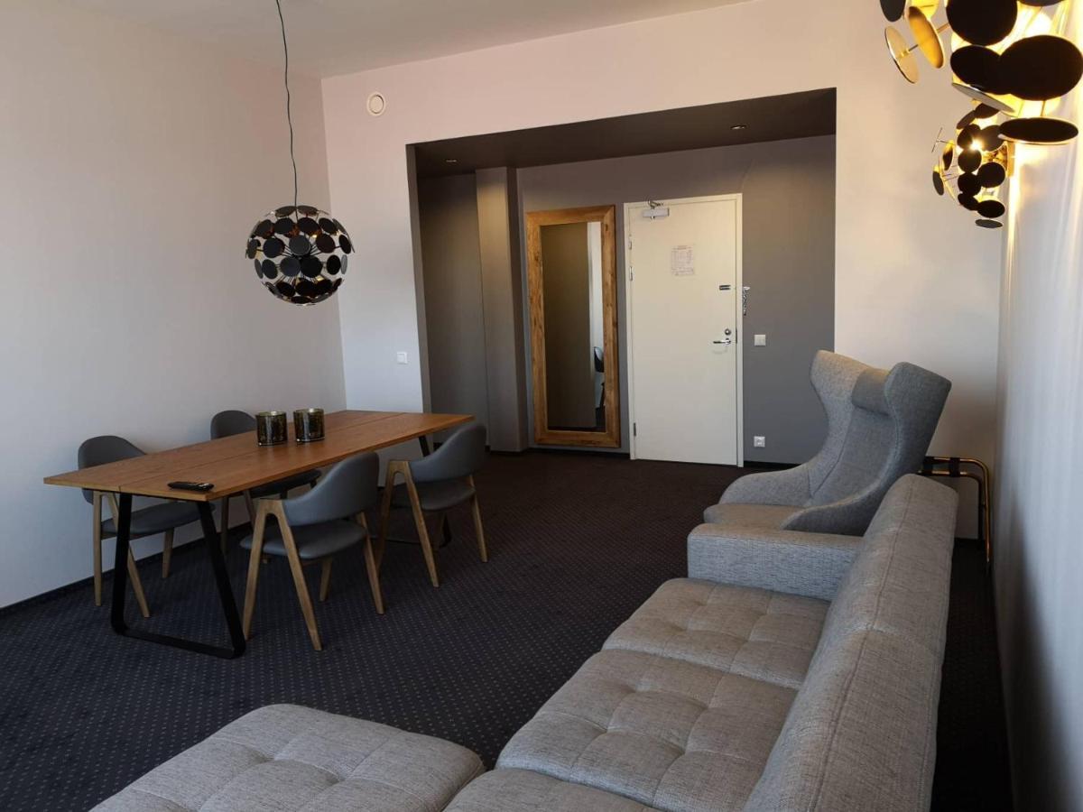 Centrum Hotel Viljandi Eksteriør billede