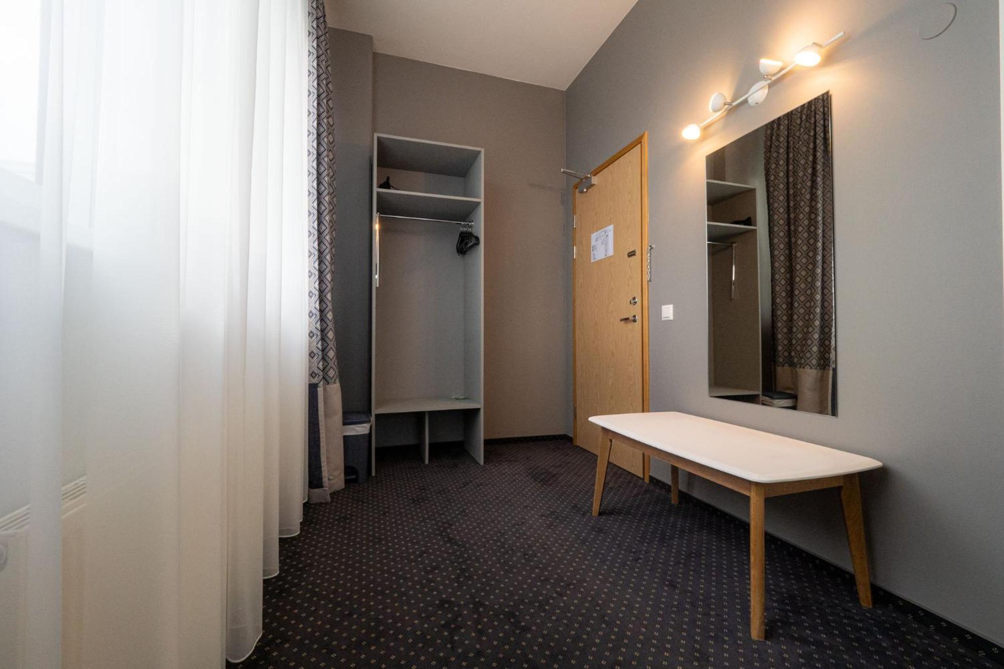 Centrum Hotel Viljandi Eksteriør billede