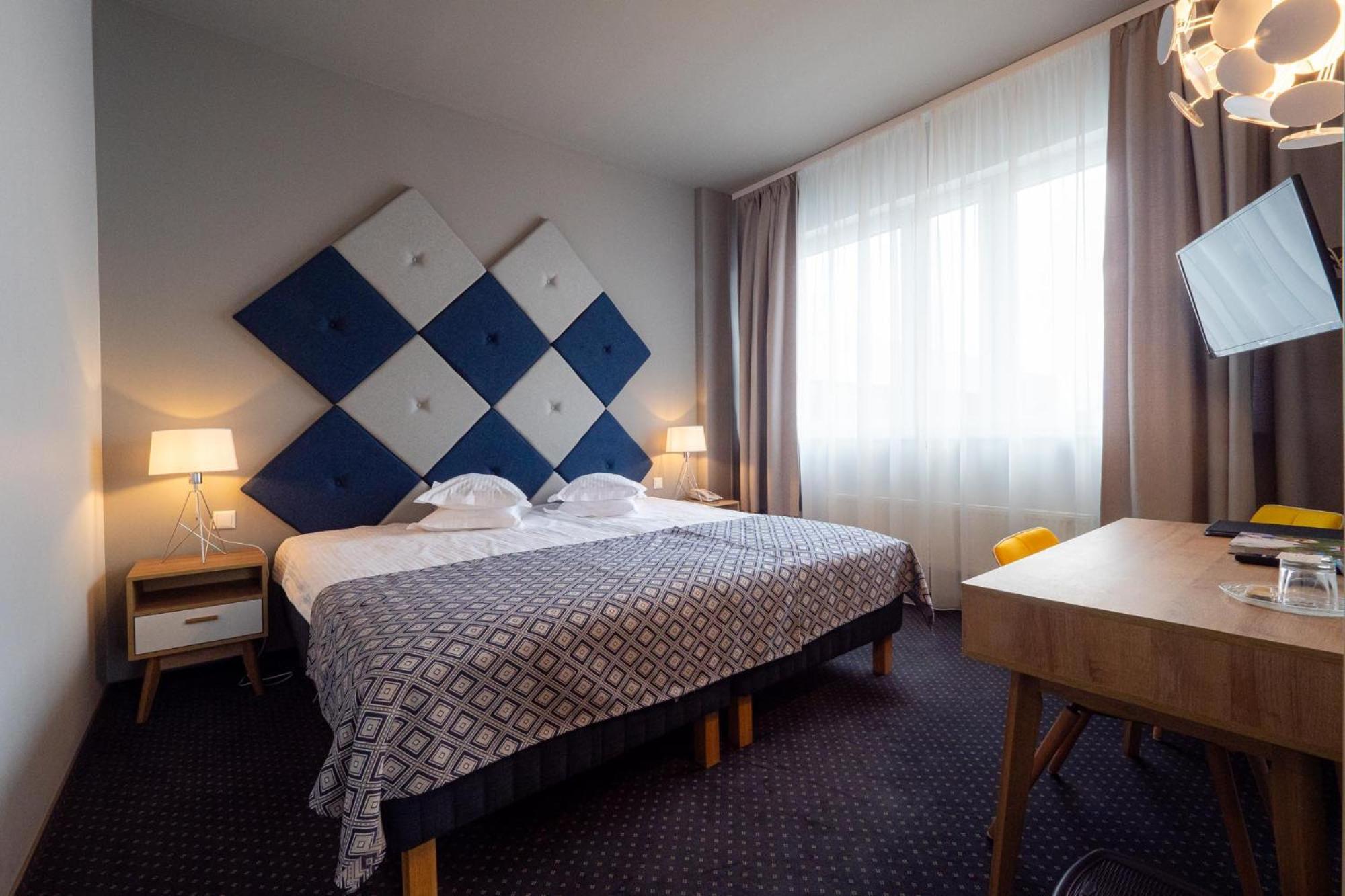 Centrum Hotel Viljandi Eksteriør billede