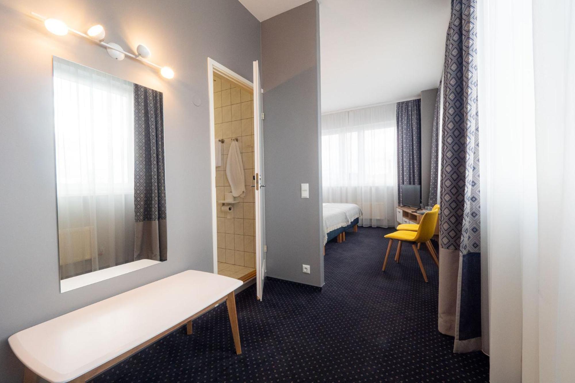Centrum Hotel Viljandi Eksteriør billede